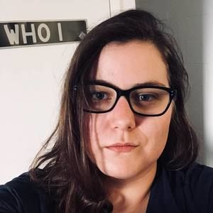 Meet your Posher, Carolyn